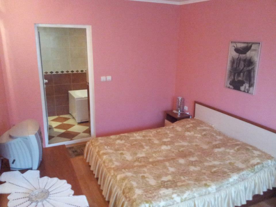 Hotel Triumph Nova Zagora Exteriör bild